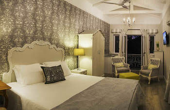 Bright On 5Th Guest House Порт-Элизабет Экстерьер фото